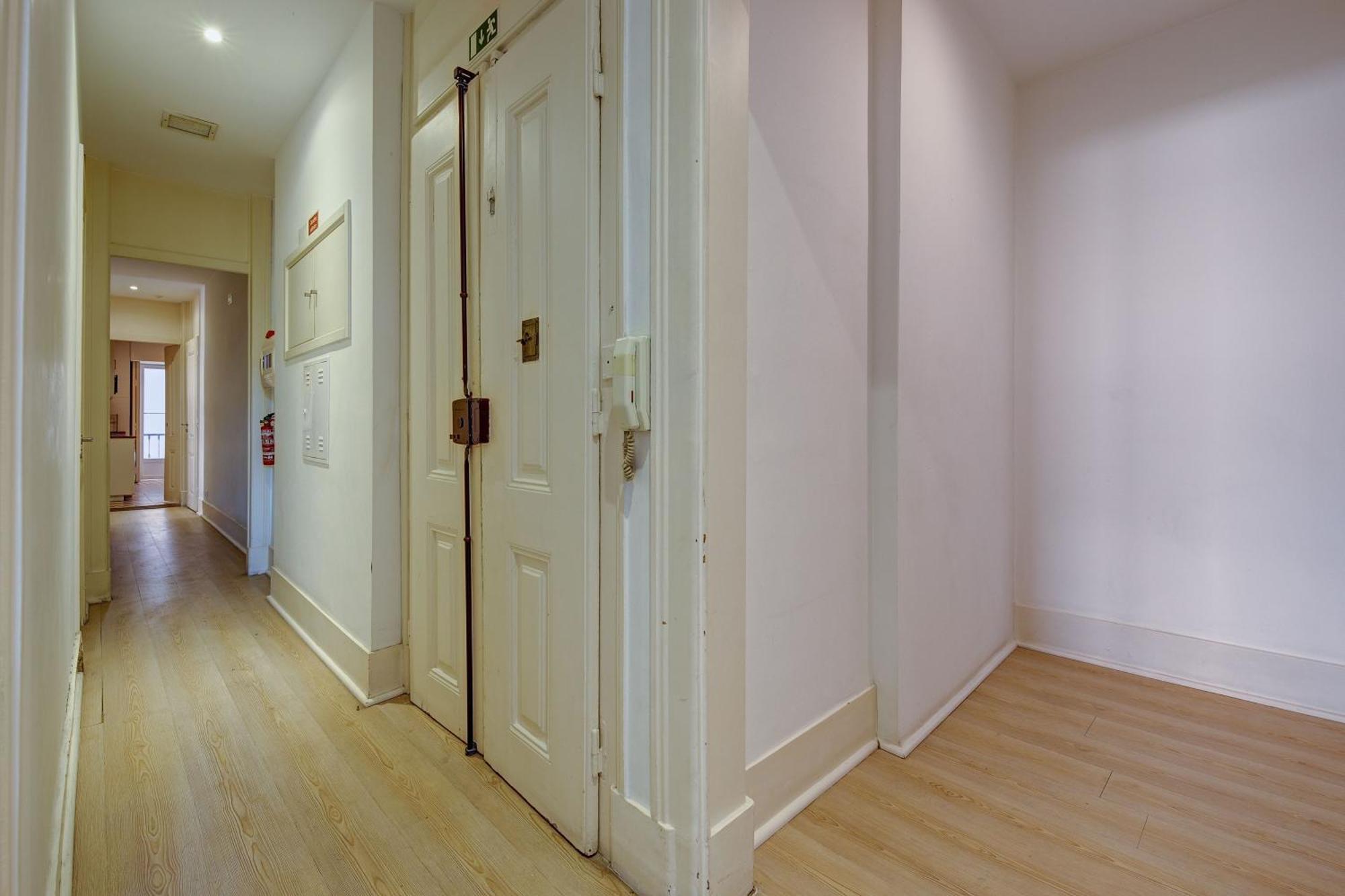 Avenida Liberdade Guesthouse リスボン エクステリア 写真