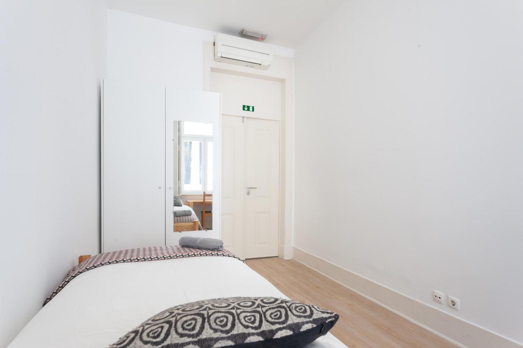 Avenida Liberdade Guesthouse リスボン エクステリア 写真